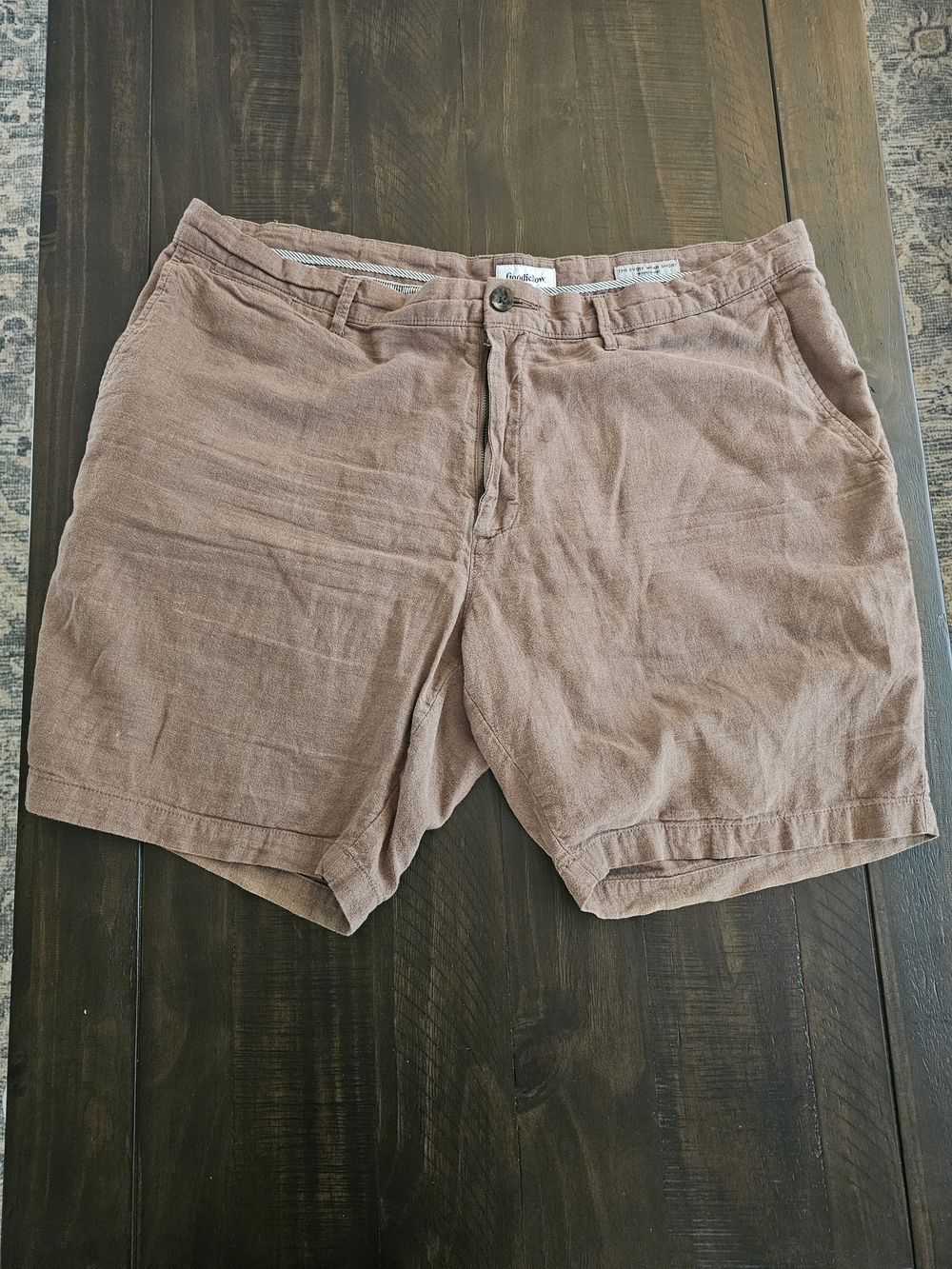 Goodfellow & Co Men's Flat Front Shorts in Dusty Mauve